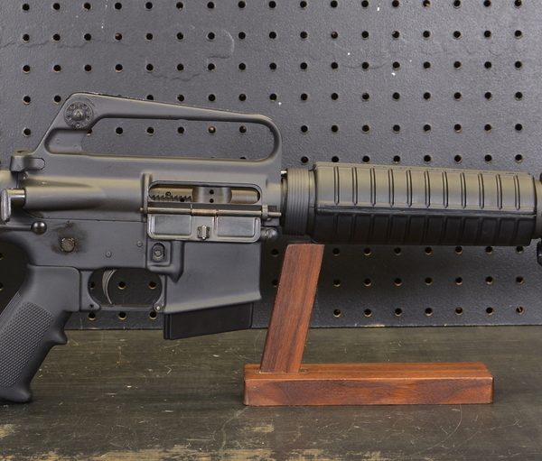 M16A1 CARBINE 5.56 FULL-AUTO MACHINE GUN