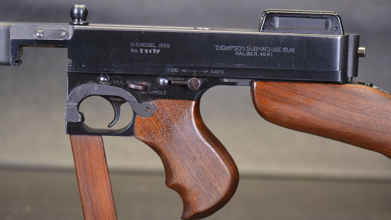 THOMPSON SUBMACHINE GUN | Murdocks Guns Shop